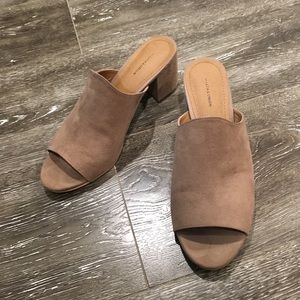 🚫SOLD🚫 Heeled Mules